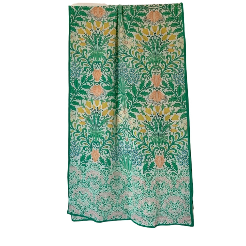 NWT V&A Museum 100% Silk Green Tones Scarf